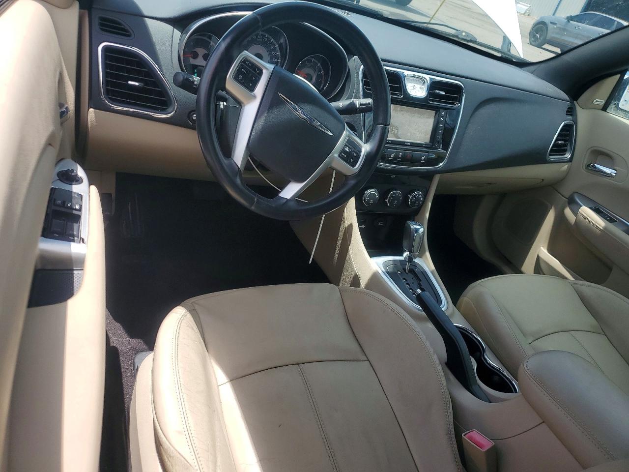 Chrysler 200 Limited
