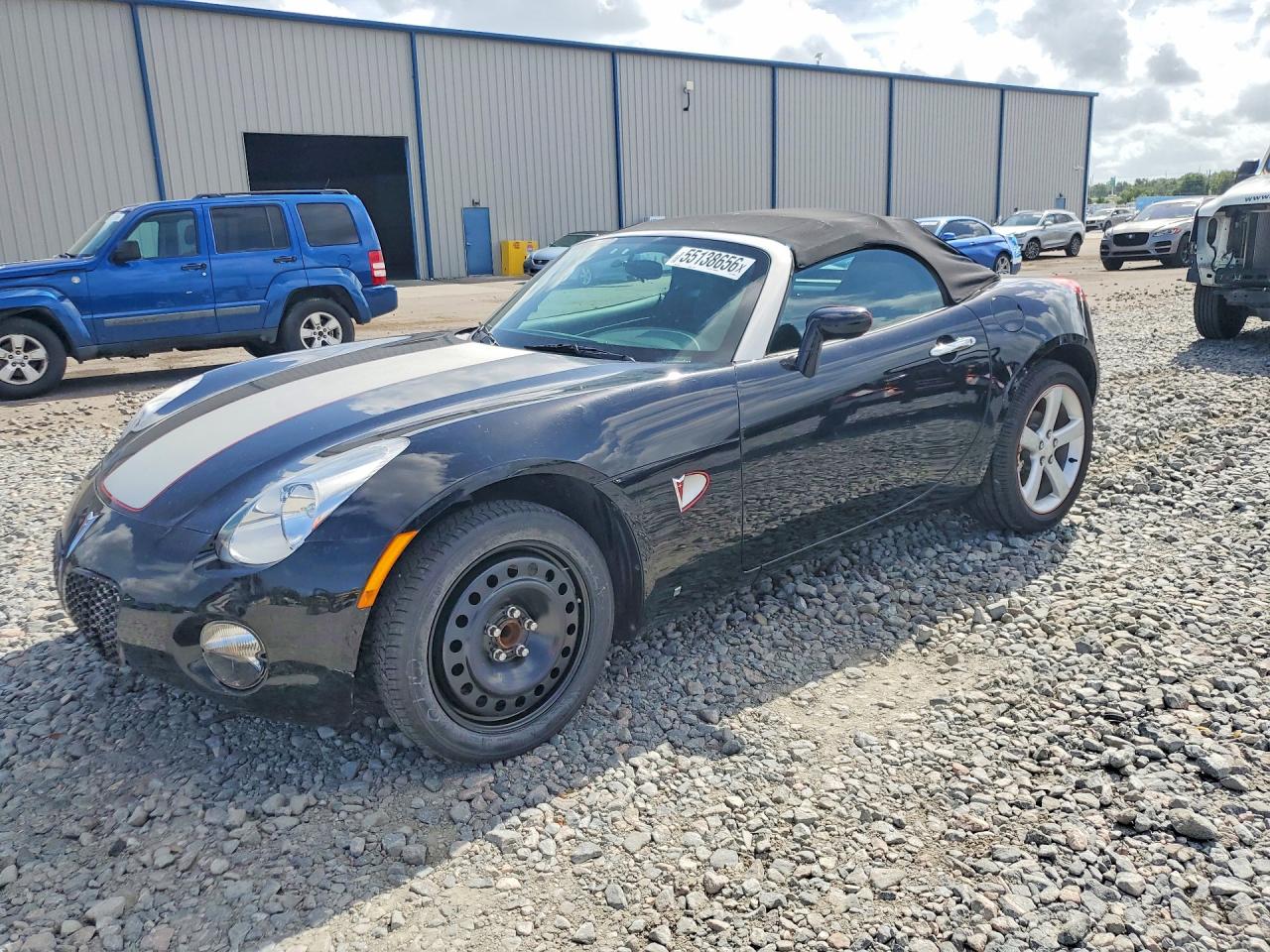Salvage Pontiac Solstice Image