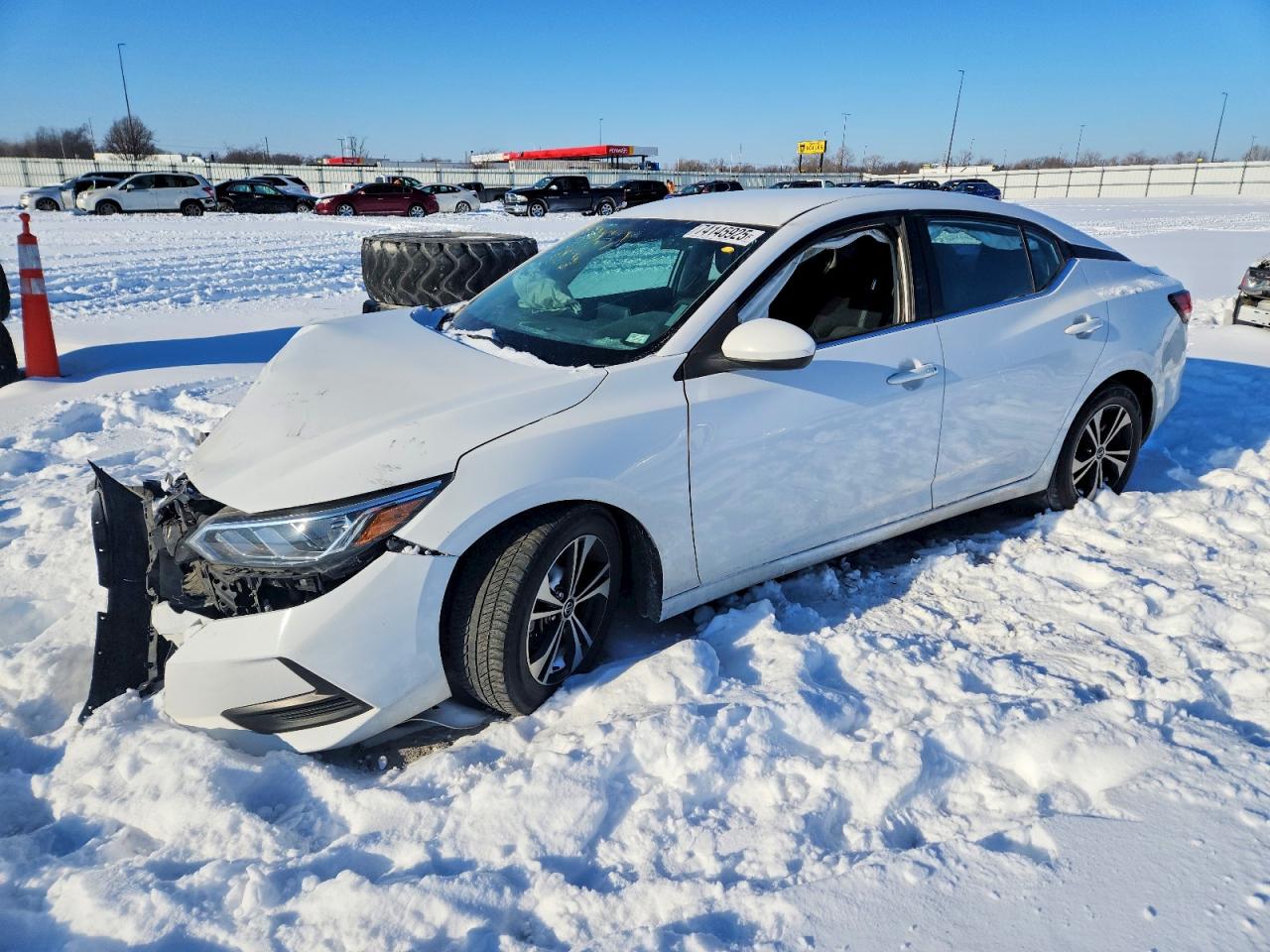 Salvage Nissan Sentra Image