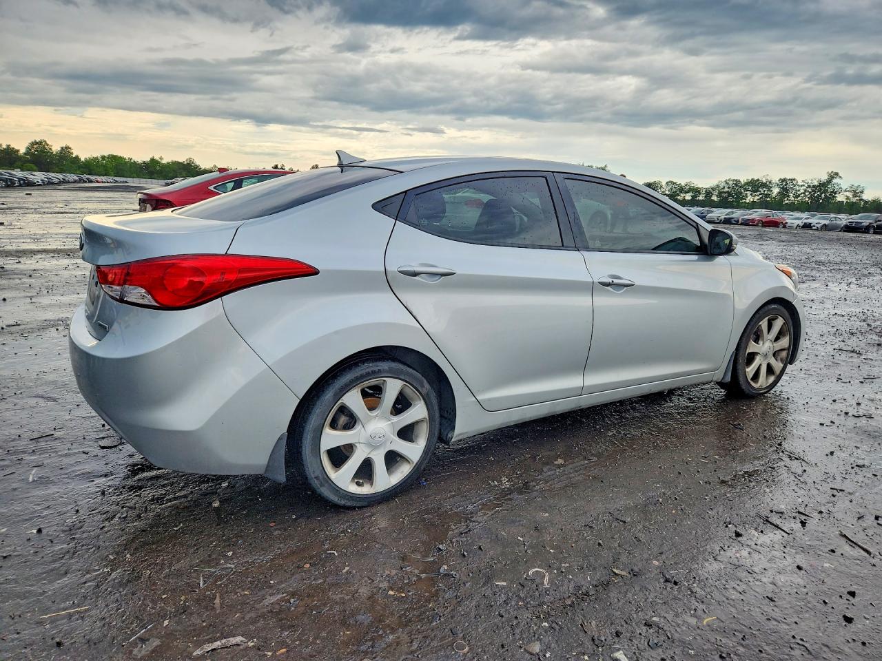 Hyundai ELANTRA Limited