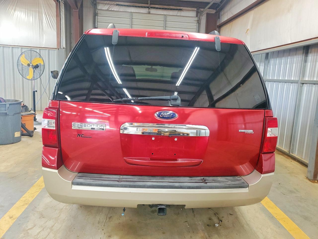Ford Expedition El Eddie Bauer