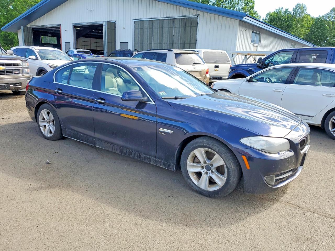 BMW 5 Series Xi