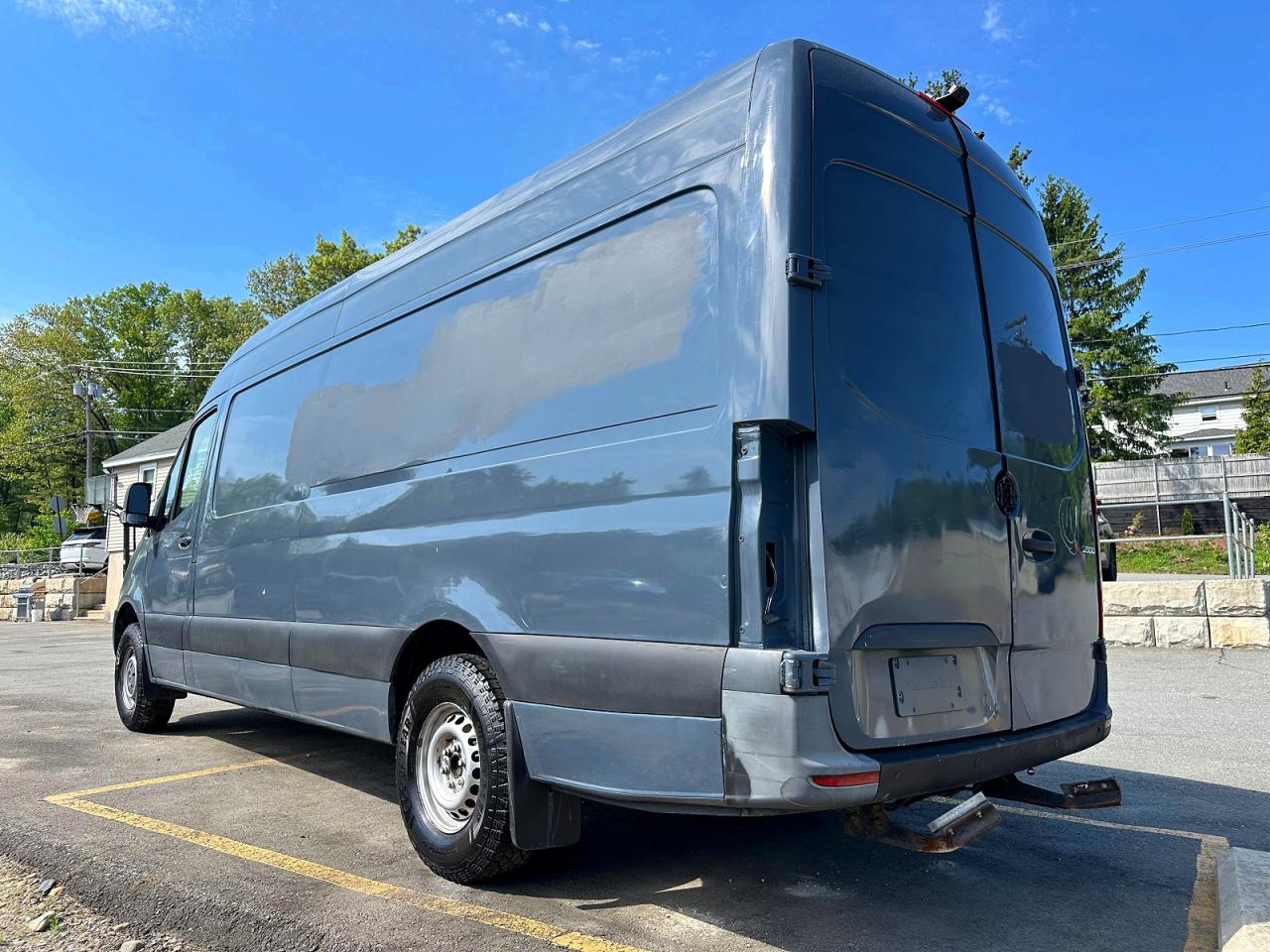 Mercedes-Benz Sprinter 2500