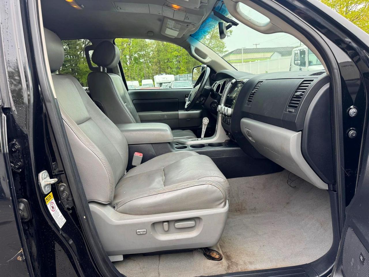 Toyota Tundra Double Cab Limited