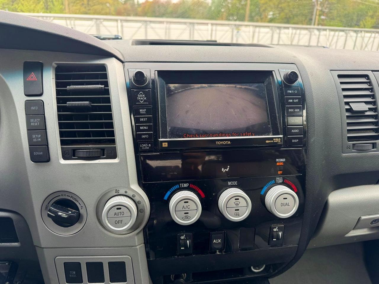 Toyota Tundra Double Cab Limited