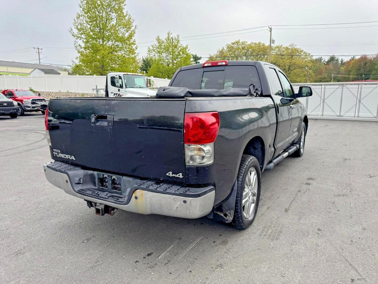 Toyota Tundra Double Cab Limited