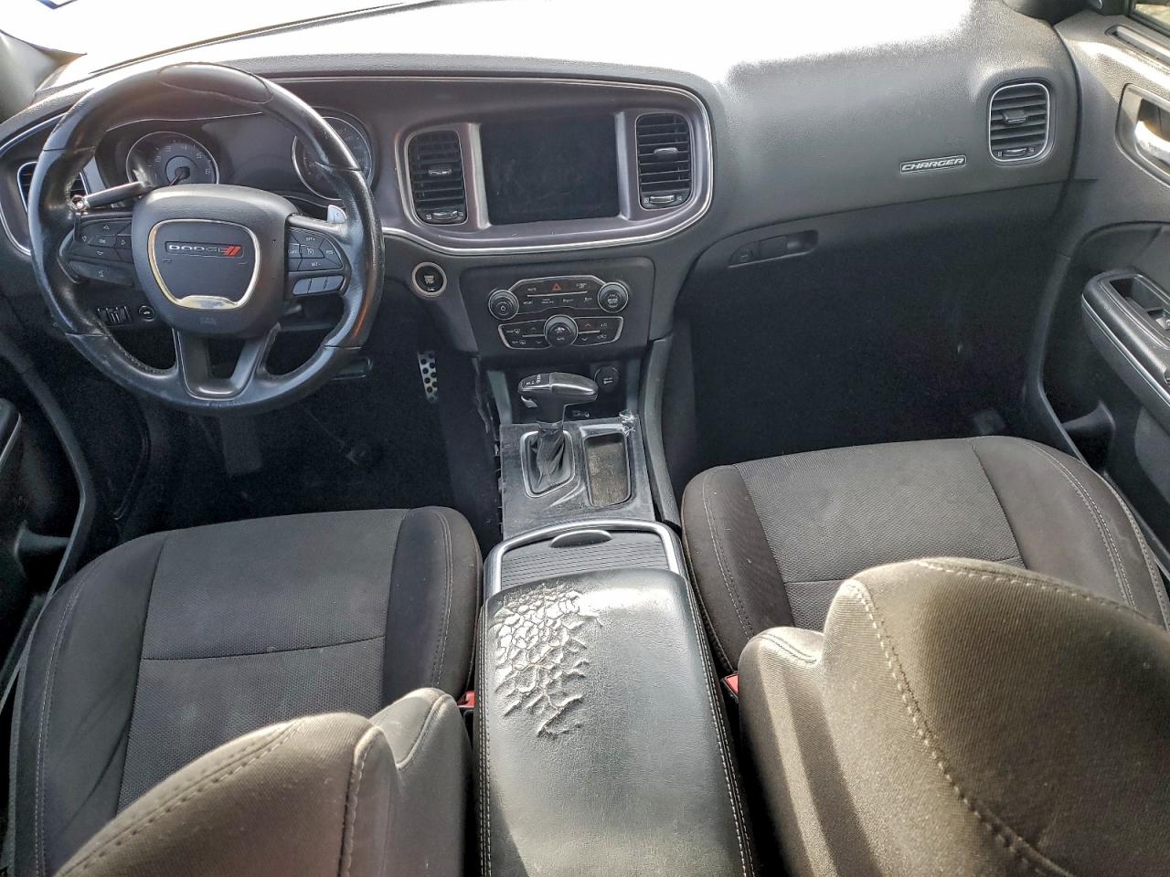 Dodge Charger Se
