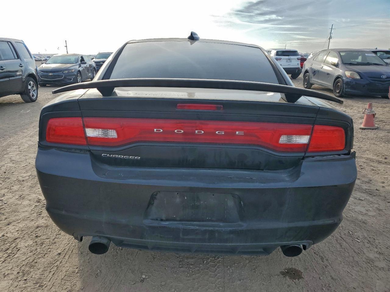 Dodge Charger Se