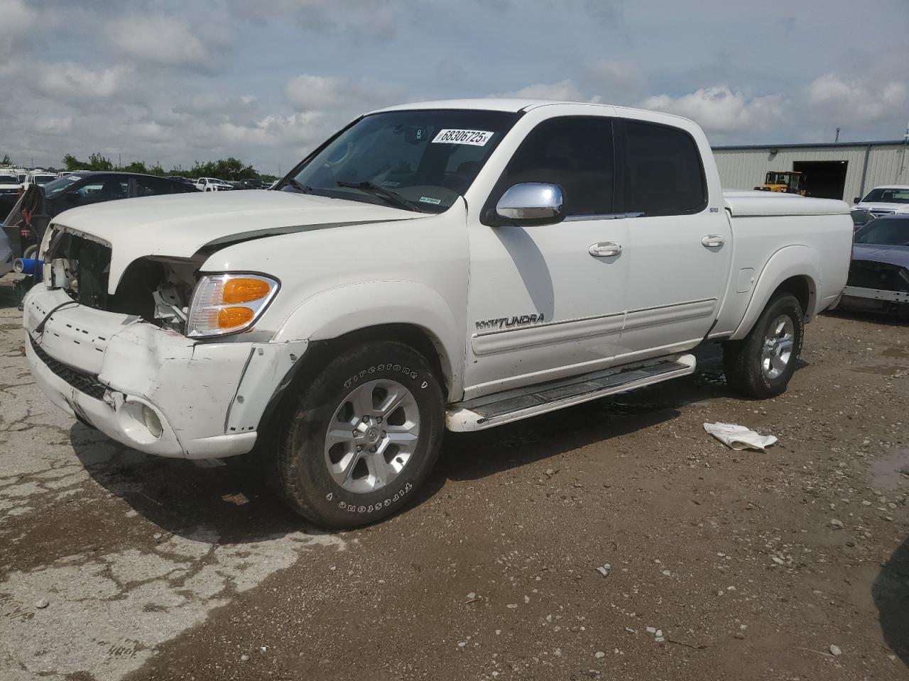 Salvage Toyota Tundra Image