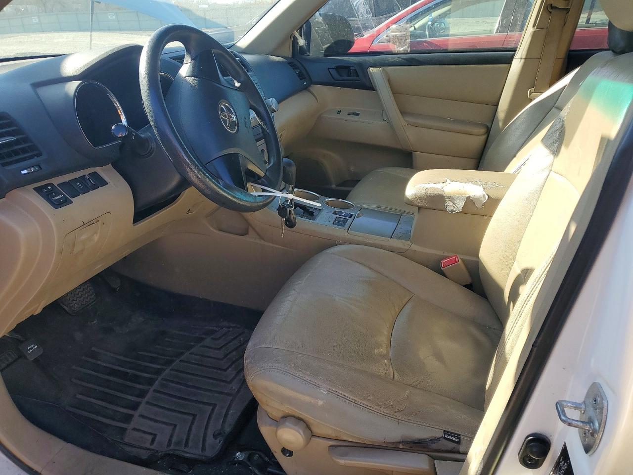 Toyota Highlander Base