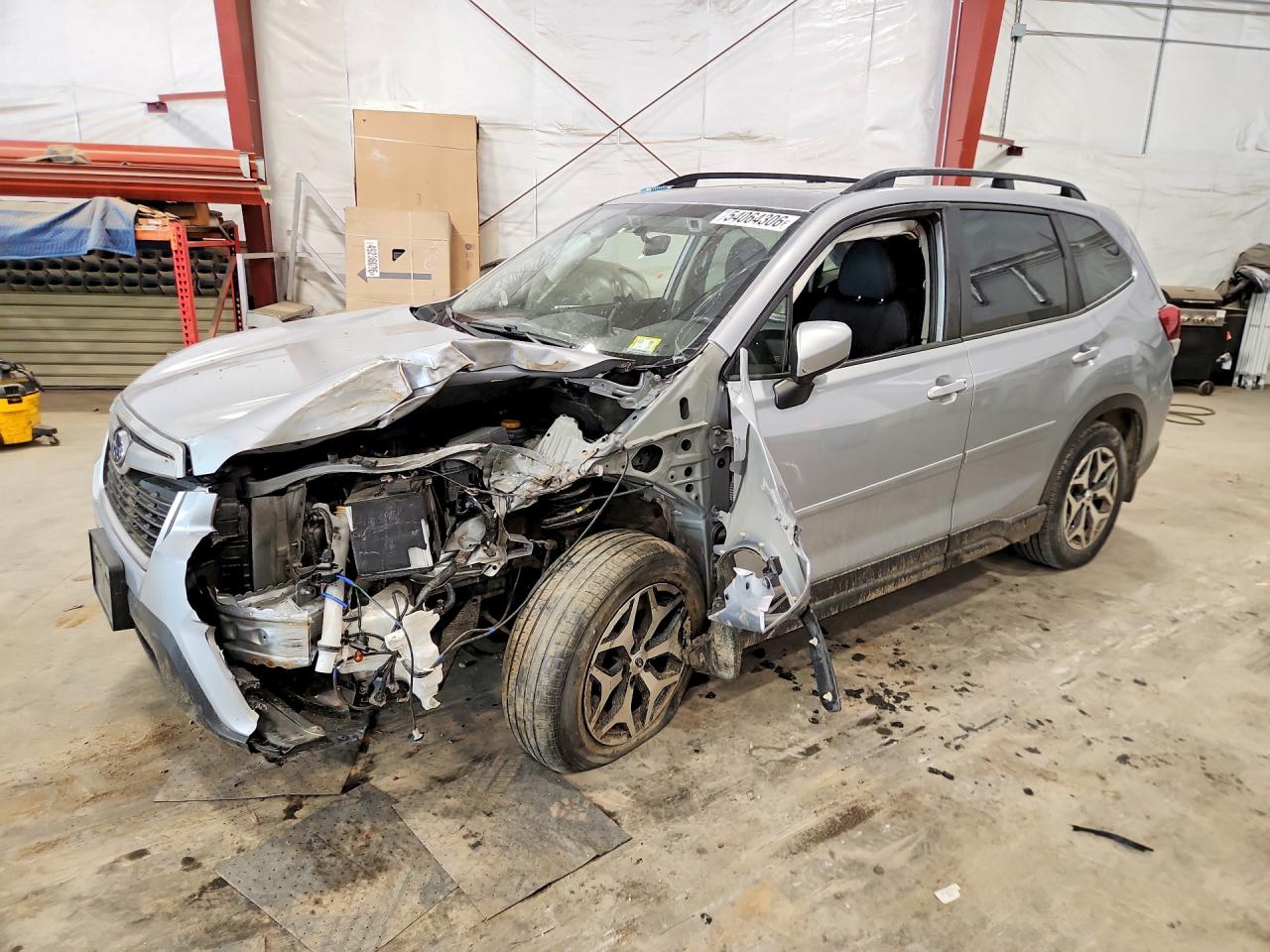 Salvage Subaru Forester Image