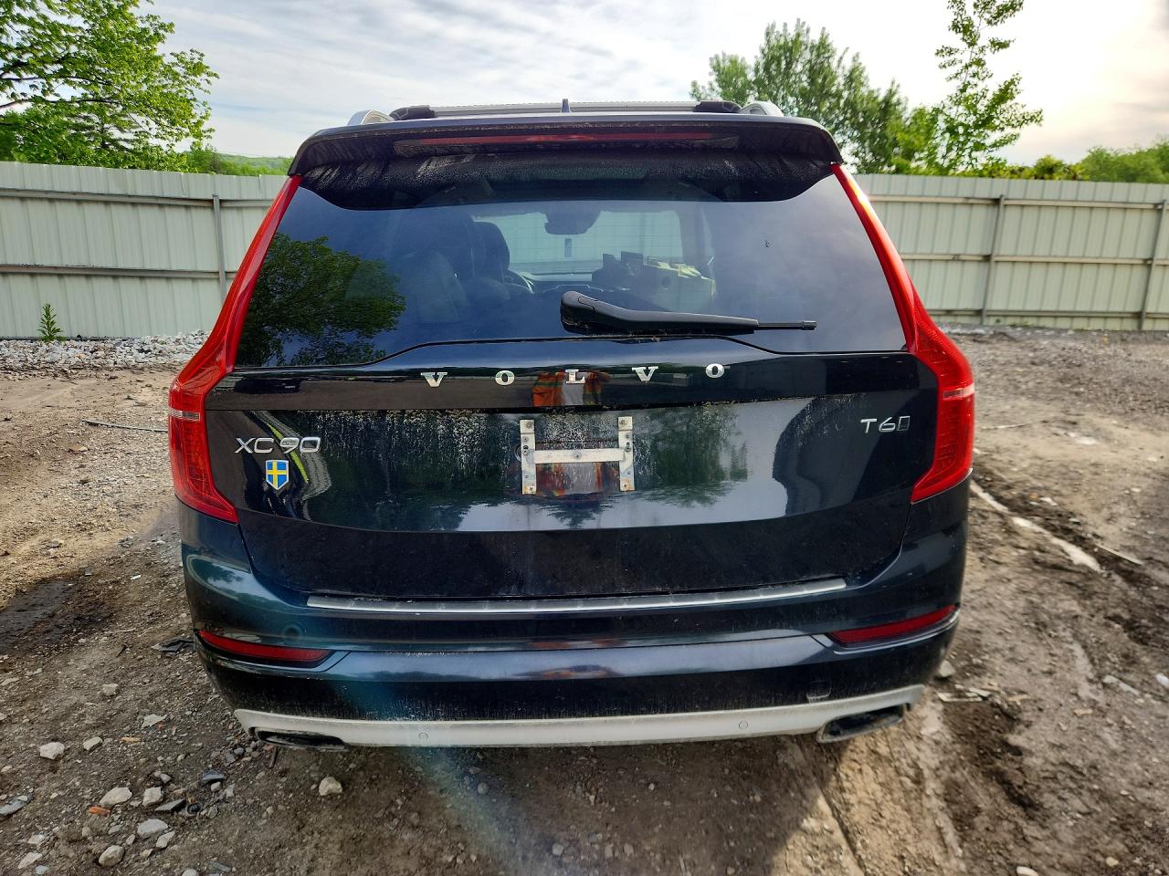 Volvo XC90 T6