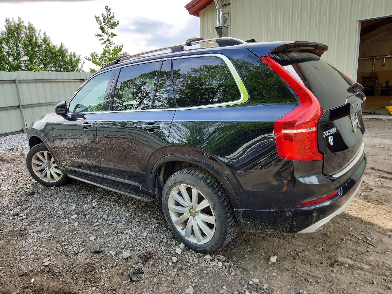 Volvo XC90 T6