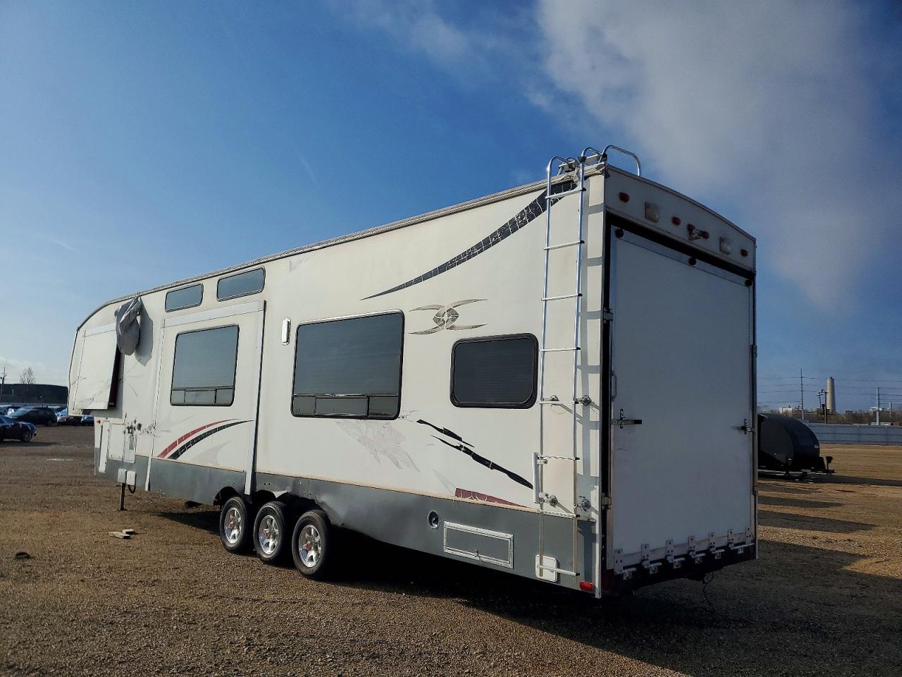Fuzion Camper