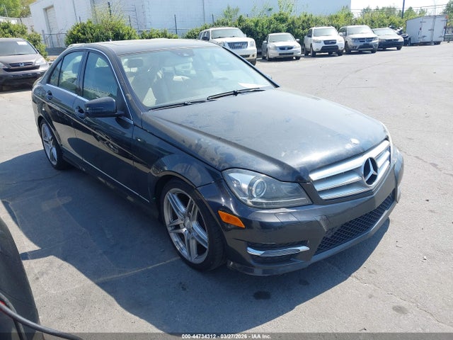 Salvage Mercedes-Benz C-Class Image