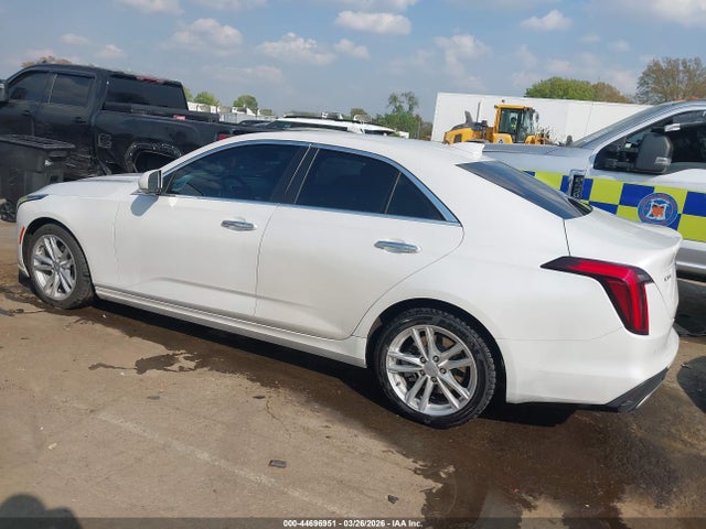 Cadillac CT4 Luxury