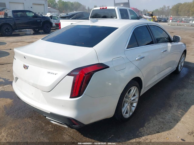 Cadillac CT4 Luxury