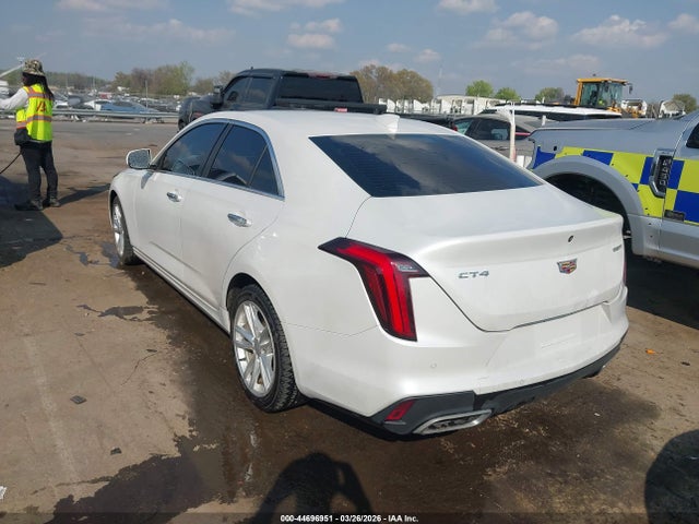 Cadillac CT4 Luxury