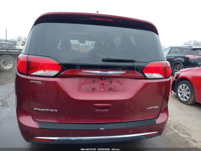 Chrysler Pacifica Limited