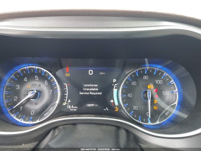 Chrysler Pacifica Limited