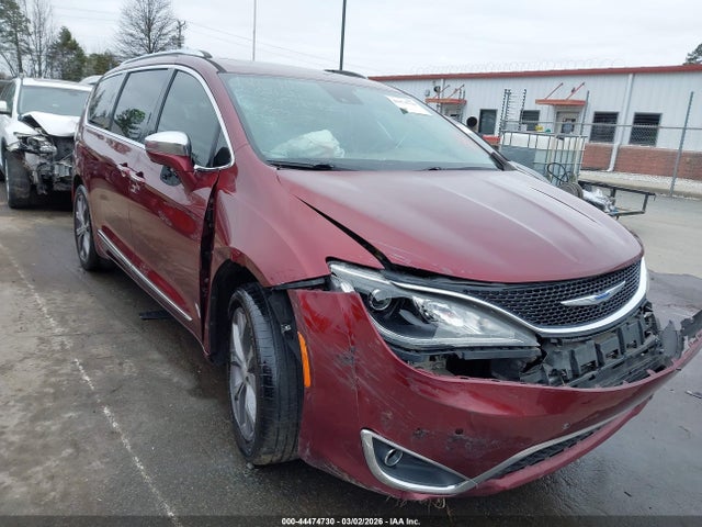 Salvage Chrysler Pacifica Image