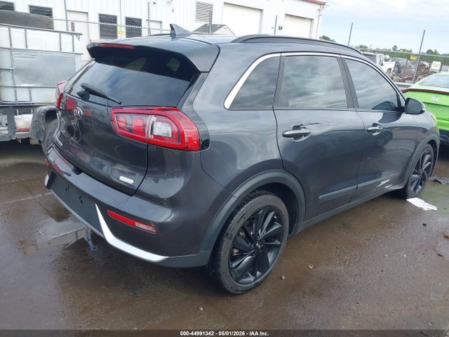 Kia Niro Ex
