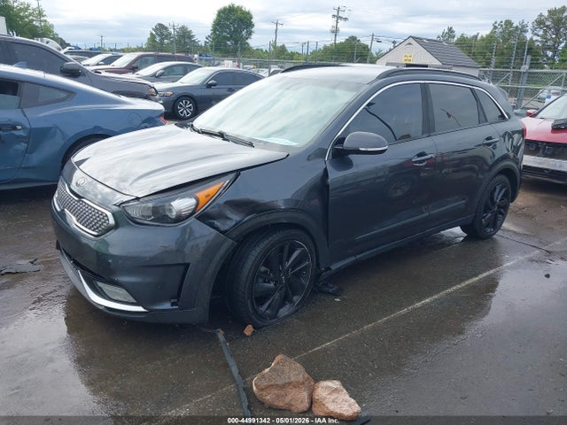 Kia Niro Ex