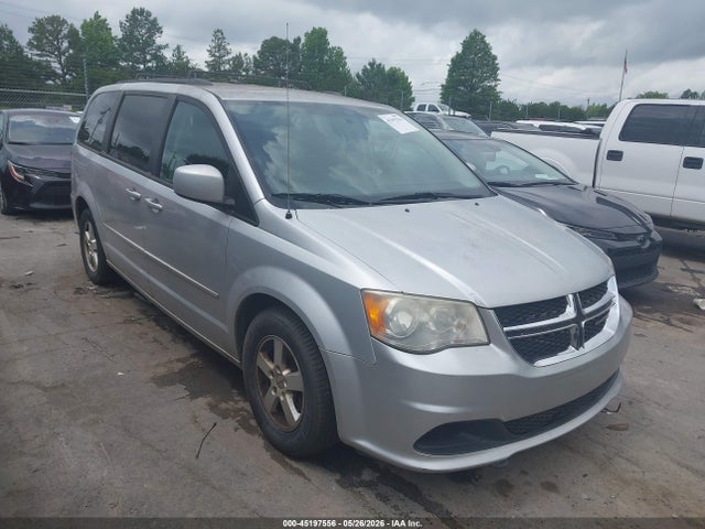 Salvage Dodge Grand Caravan Image