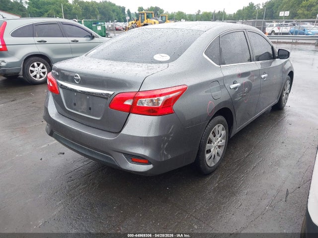 Nissan Sentra S