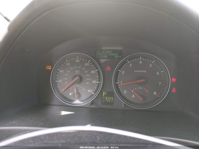 Volvo C70 T5