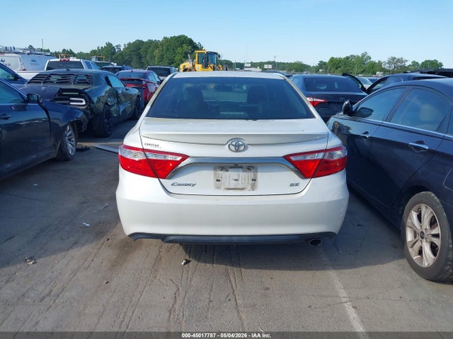 Toyota Camry Se