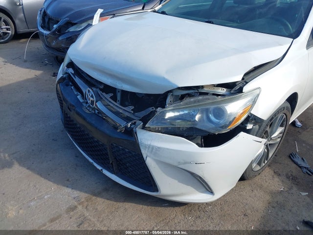 Toyota Camry Se