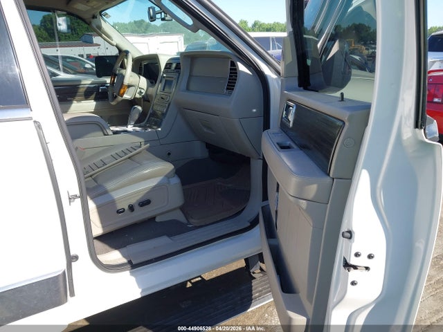 Lincoln Navigator Ultimate