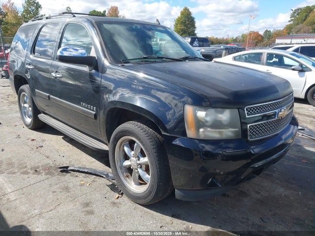 Salvage Chevrolet Tahoe Image