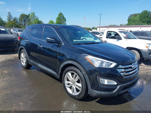 Salvage Hyundai SANTA FE Image