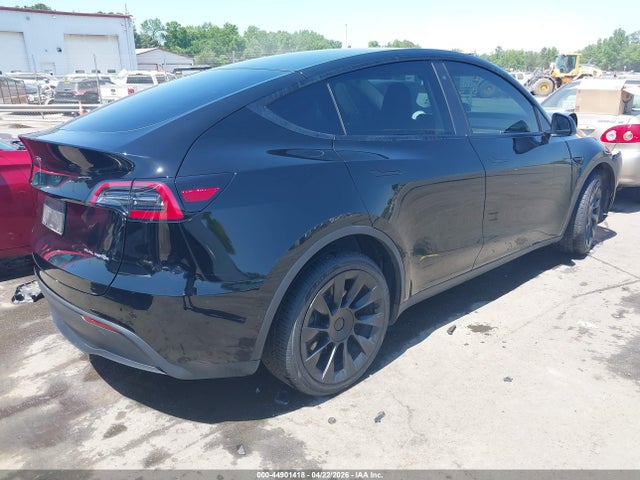 Tesla Model Y Long Range Dual Motor All-wheel Drive