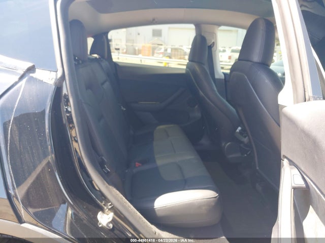 Tesla Model Y Long Range Dual Motor All-wheel Drive