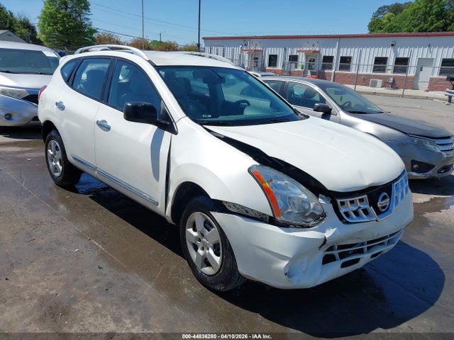 Salvage Nissan Rogue Image