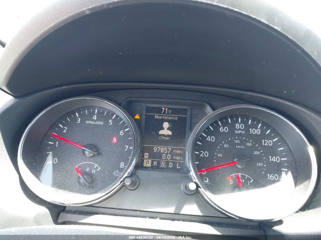Nissan Rogue S