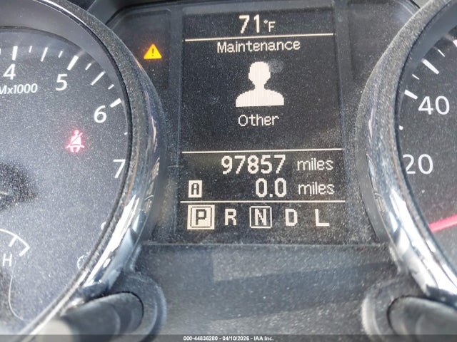 Nissan Rogue S
