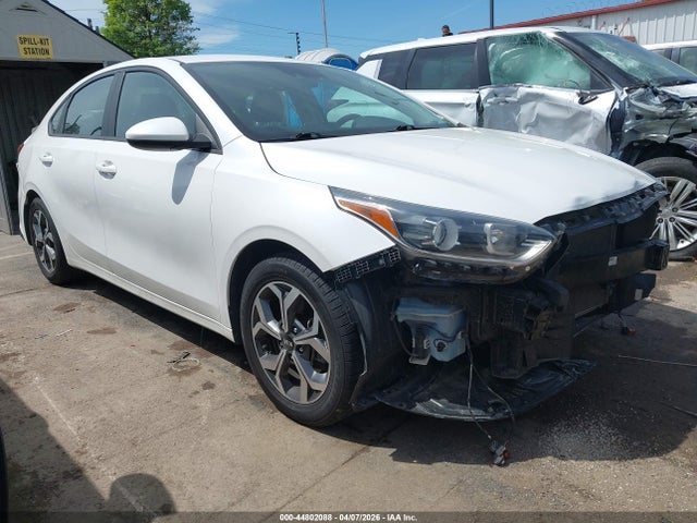 Salvage Kia Forte Image