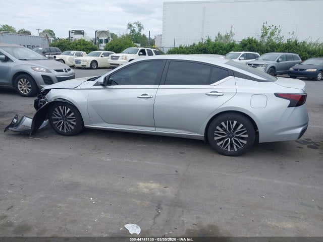 Nissan Altima Sv Fwd
