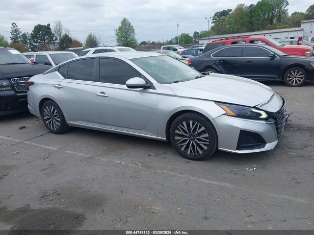 Nissan Altima Sv Fwd