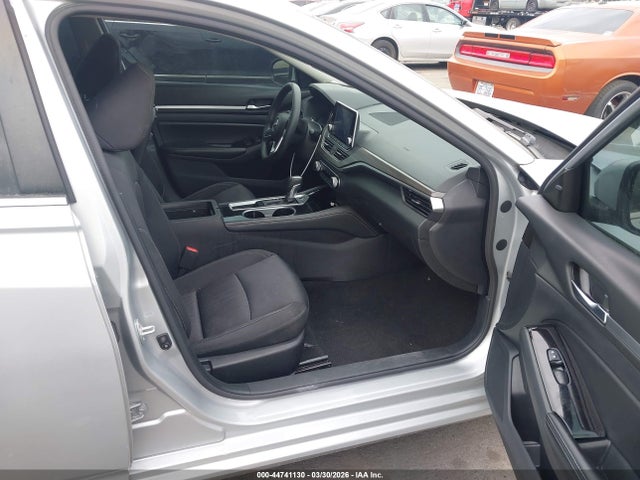 Nissan Altima Sv Fwd