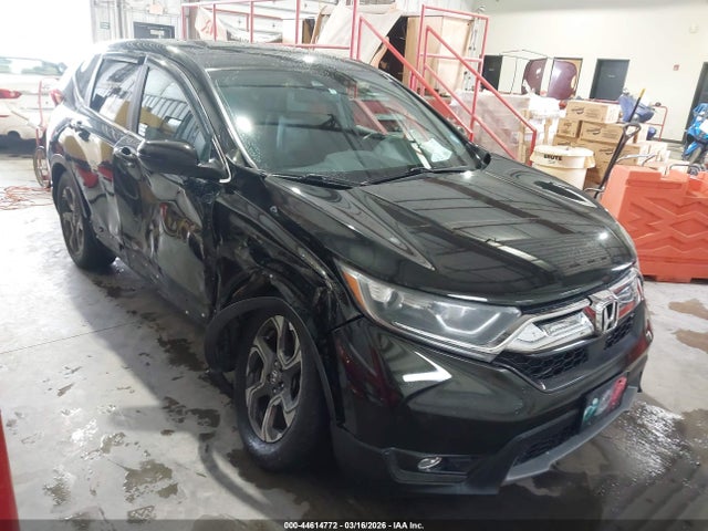 Salvage Honda CR-V Image