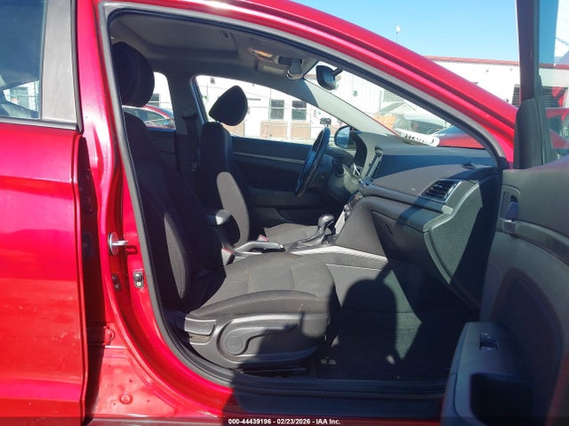 Hyundai ELANTRA Value Edition