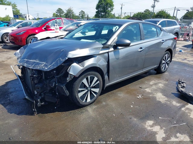 Nissan Altima Sv Intelligent Awd