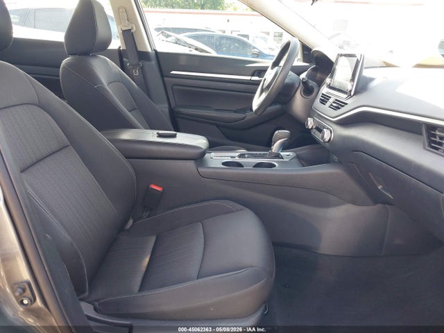 Nissan Altima Sv Intelligent Awd