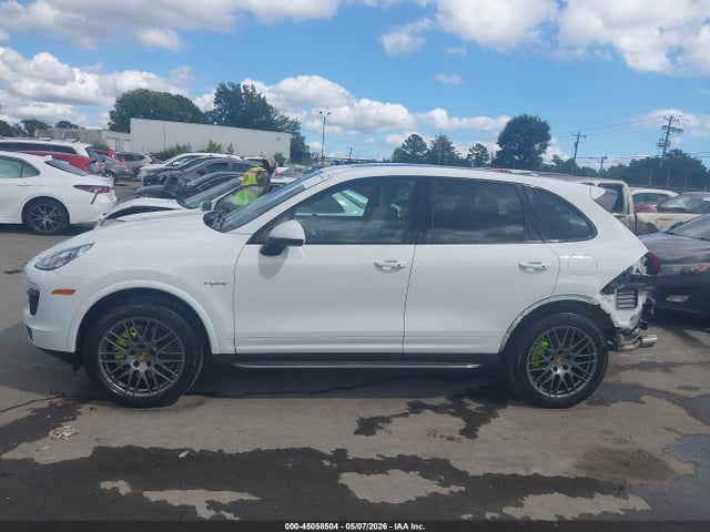 Porsche Cayenne E-hybrid S Platinum Edition