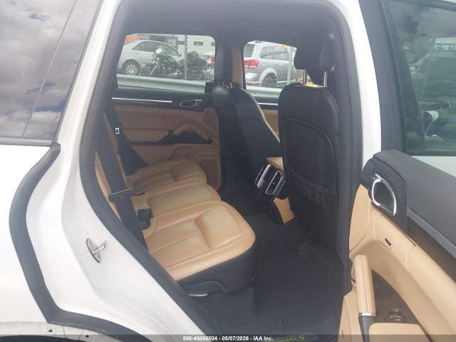 Porsche Cayenne E-hybrid S Platinum Edition